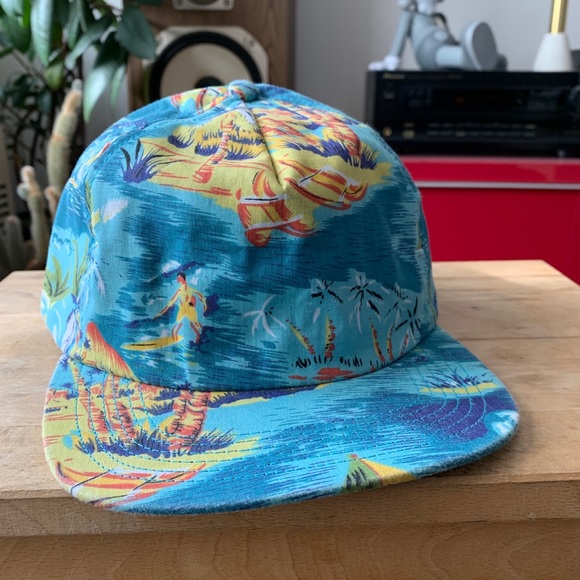 hawaiian print hat